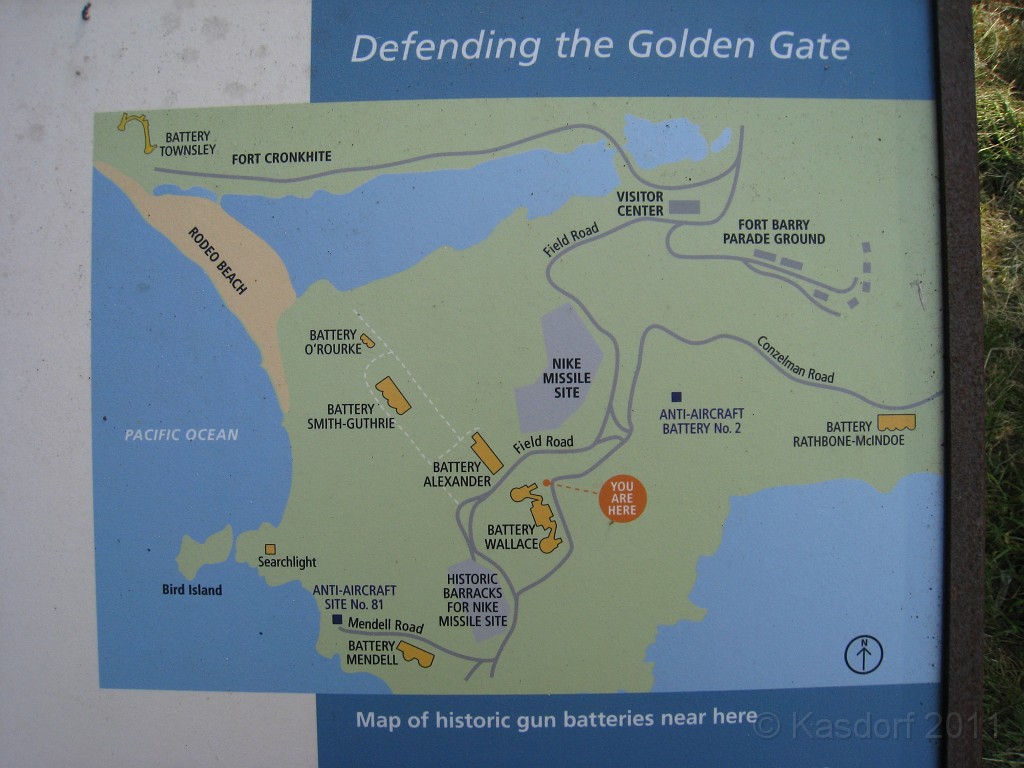 2011 Bay 2 Breakers Friday 0855.JPG - I was able to participate in the 100th annual running of the Bay to Breakers 12K race in San Francisco California. A weekend for sightseeing and racing.